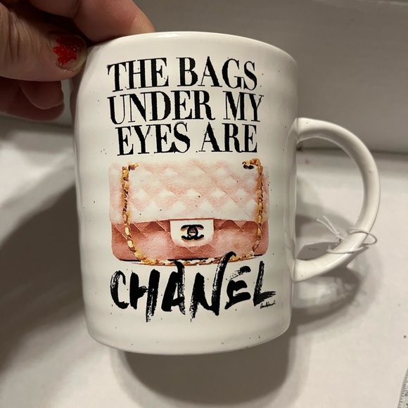 Designer inspired ceramic mug NWT  white with designer names - Picture 3 of 6